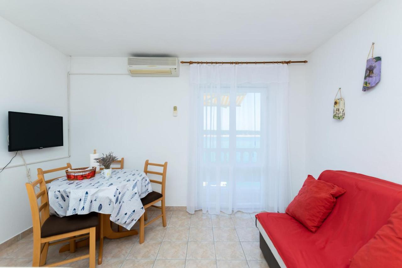 Apartments Biserka Barbat na Rabu Ngoại thất bức ảnh